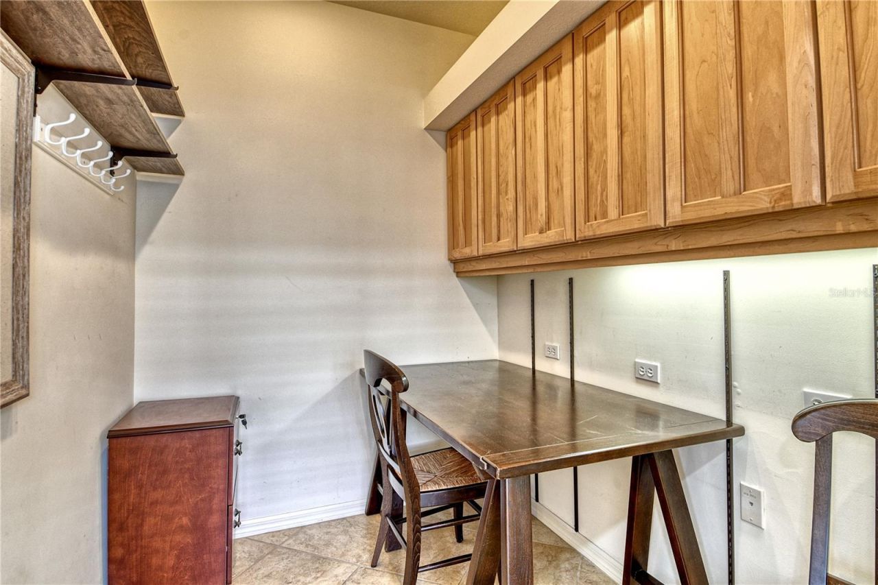 340 Bermuda Court, Unit 5, Venice, FL 34293 Photo