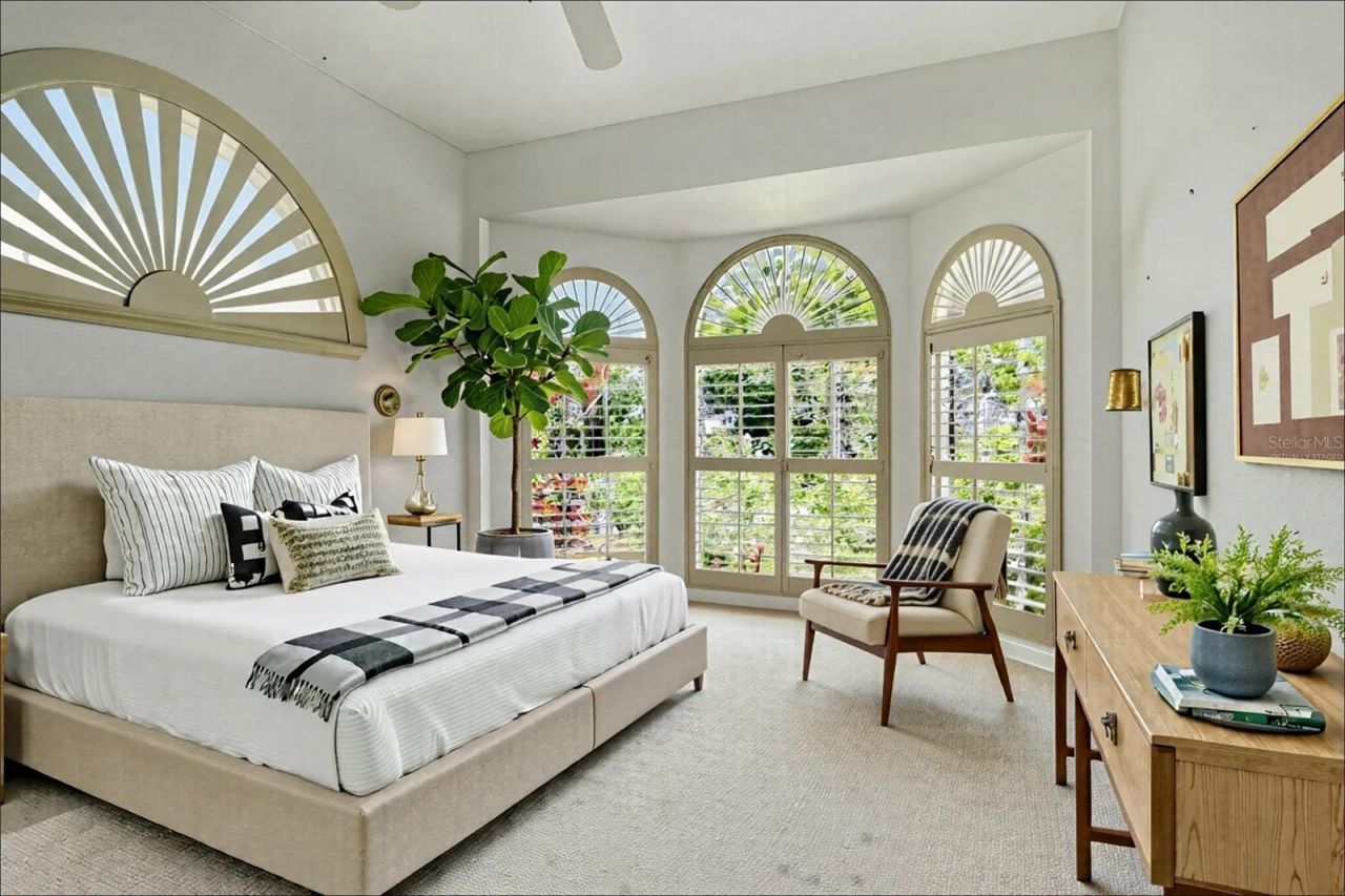 340 Bermuda Court, Unit 5, Venice, FL 34293 Photo