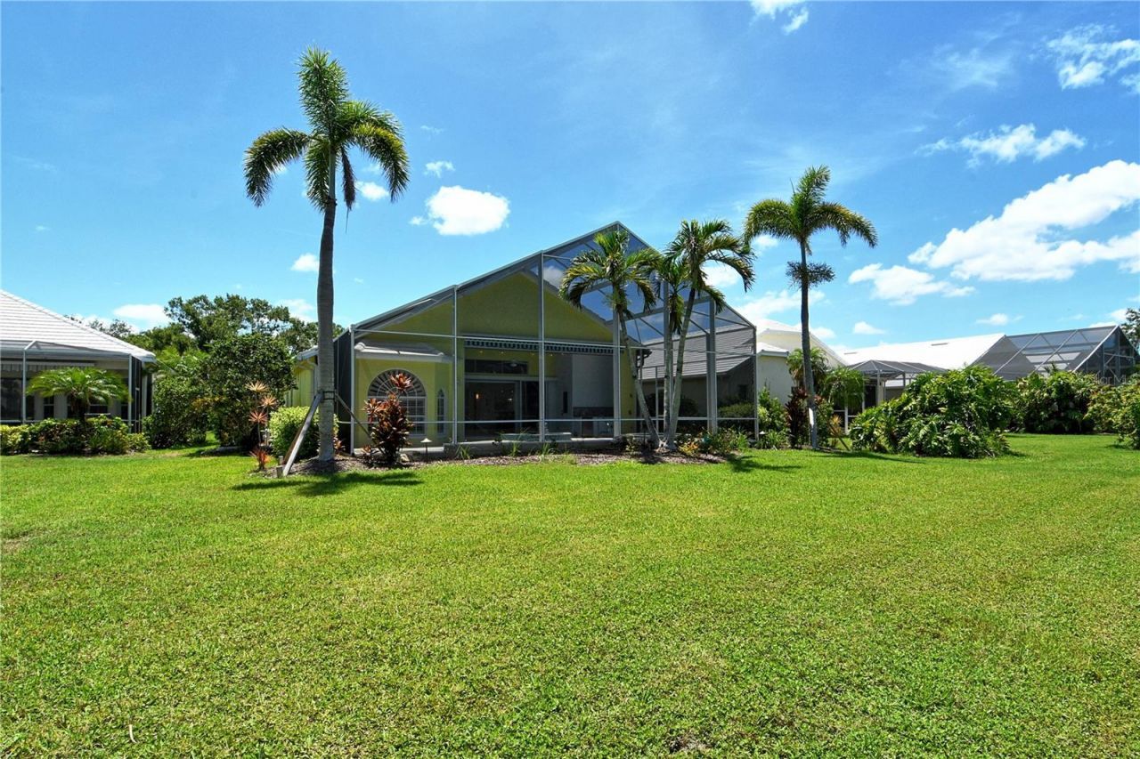 340 Bermuda Court, Unit 5, Venice, FL 34293 Photo