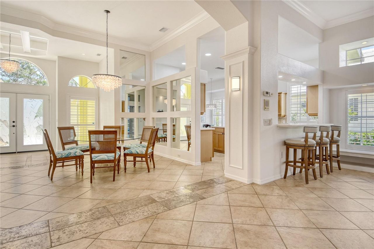340 Bermuda Court, Unit 5, Venice, FL 34293 Photo