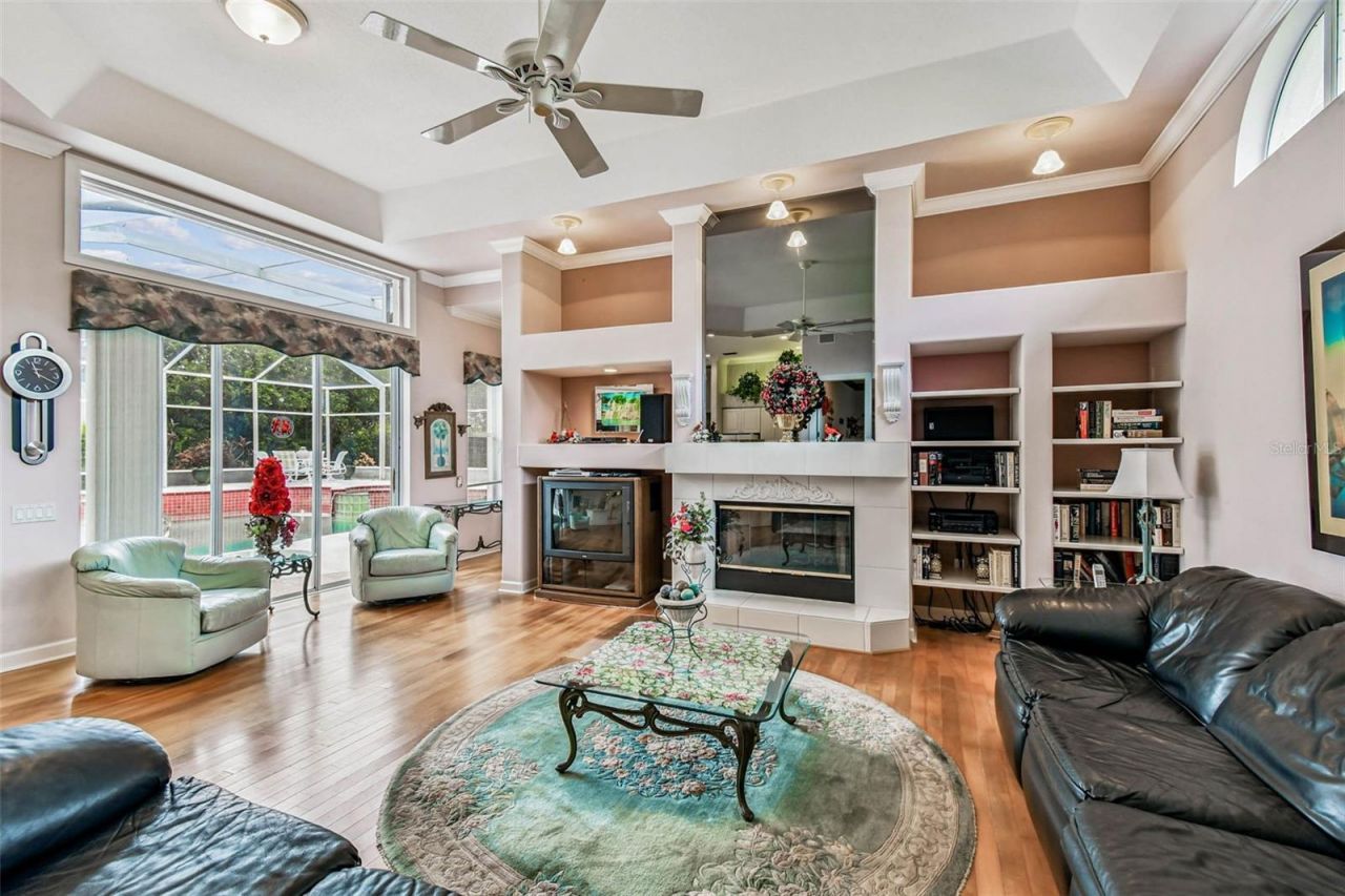 8675 Buttonwood Lane N, Pinellas Park, FL 33782 Photo