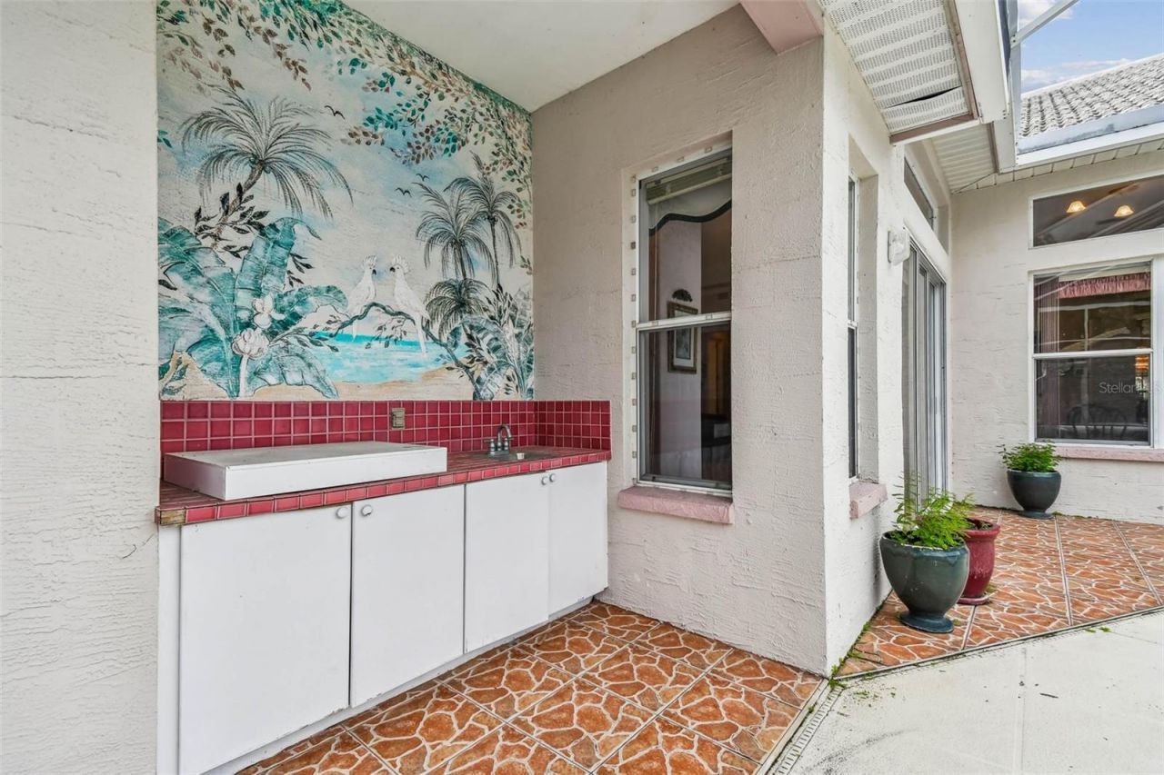 8675 Buttonwood Lane N, Pinellas Park, FL 33782 Photo