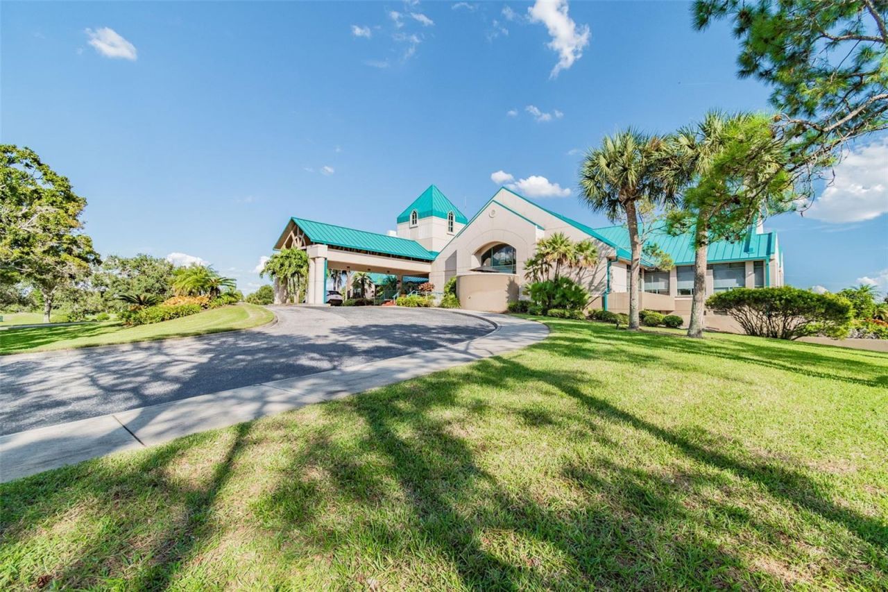 8675 Buttonwood Lane N, Pinellas Park, FL 33782 Photo