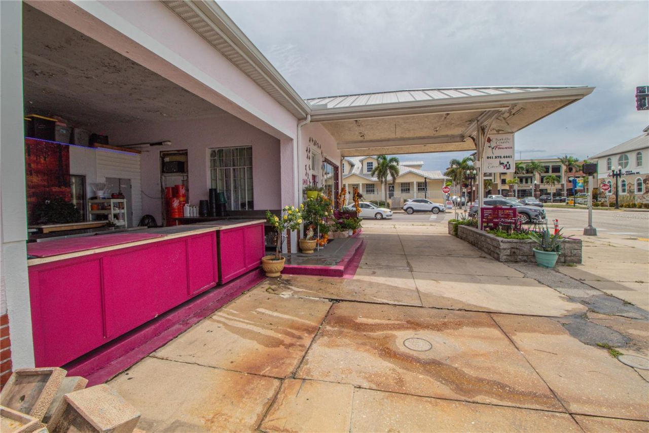 140 Tamiami Trail, Punta Gorda, FL 33950 Photo