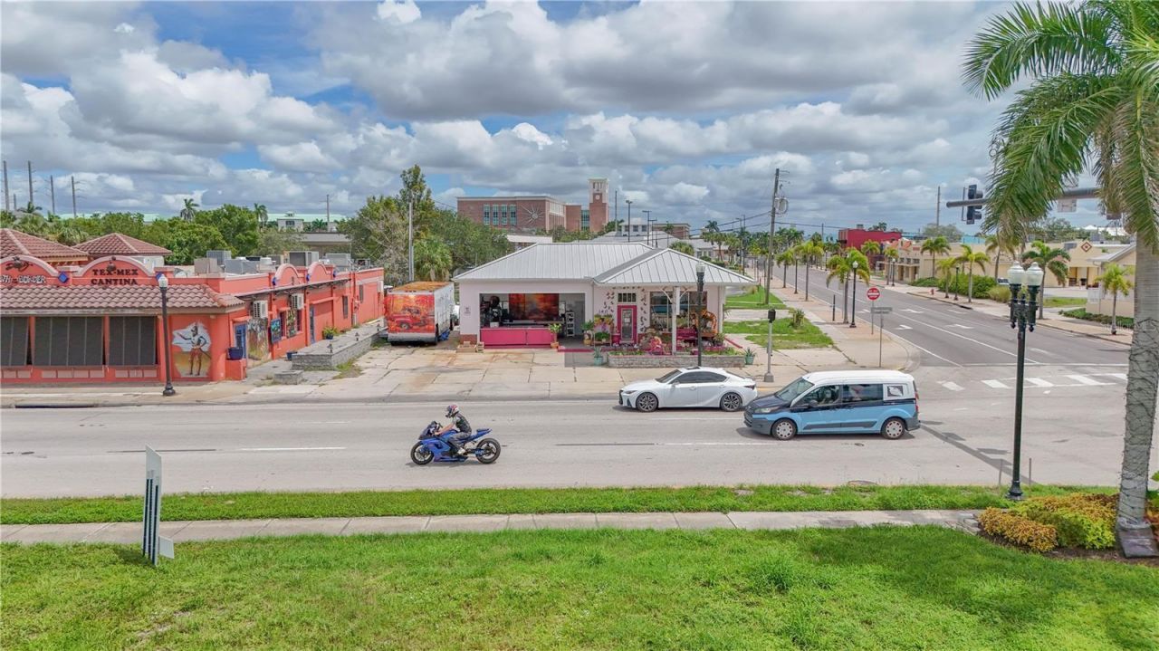 140 Tamiami Trail, Punta Gorda, FL 33950 Photo