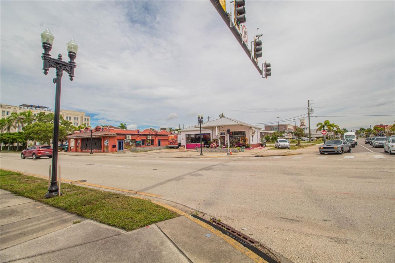 140 Tamiami Trail, Punta Gorda, FL 33950 Photo