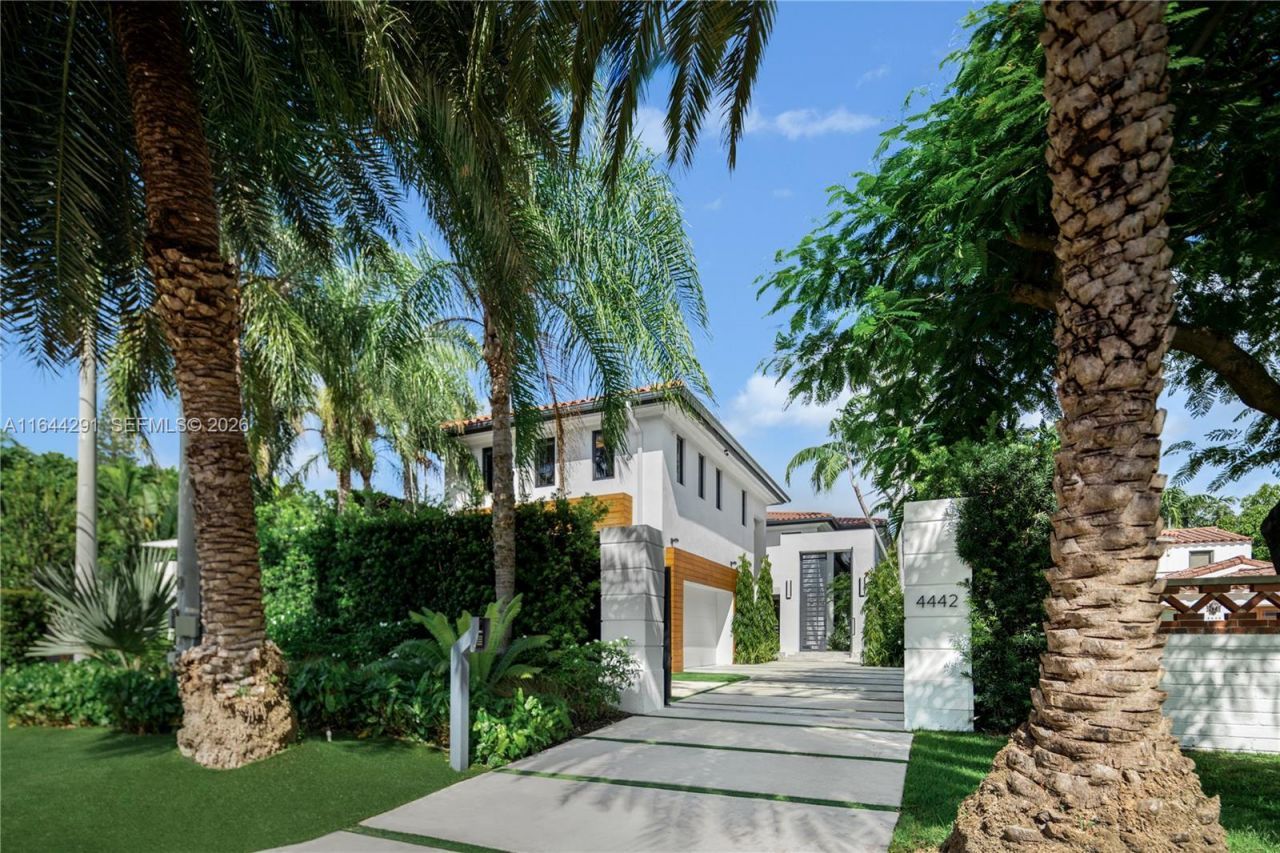 4442 Prairie Ave, Miami Beach, FL 33140 Photo