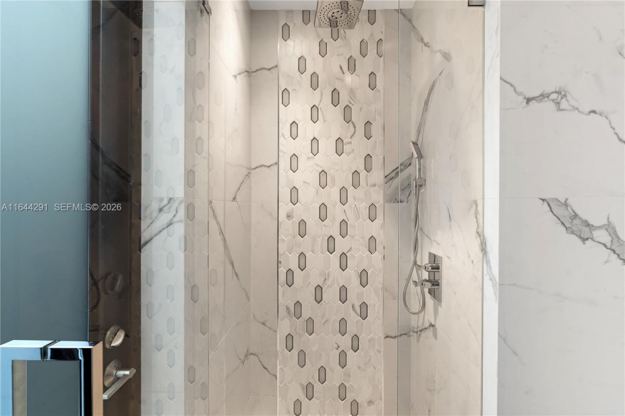 4442 Prairie Ave, Miami Beach, FL 33140 Photo