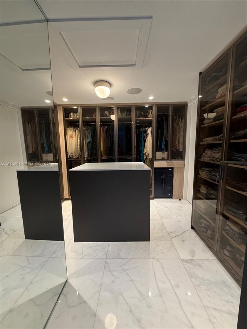 4442 Prairie Ave, Miami Beach, FL 33140 Photo