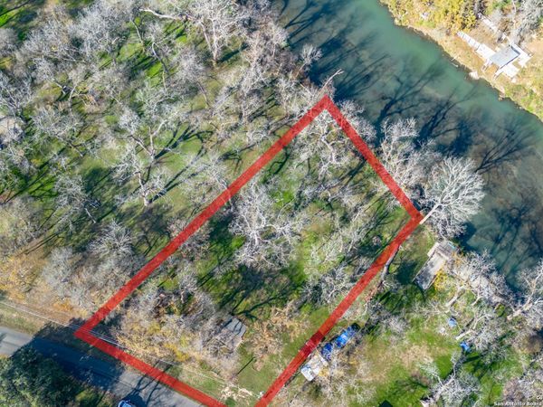 340 Deer Slayer, Seguin, TX 78155