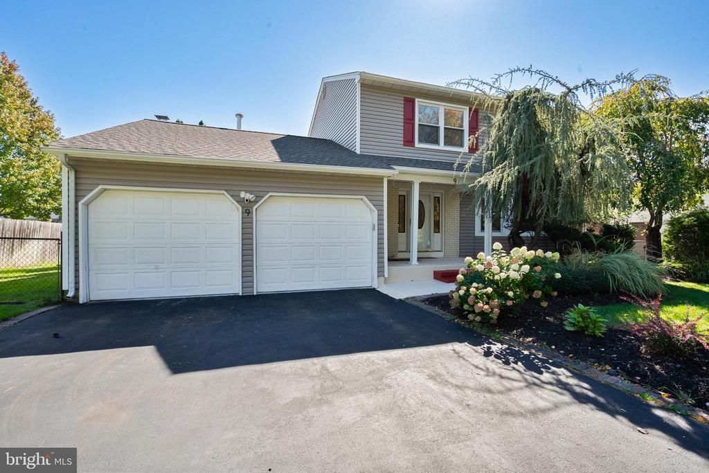 9 Haypress Road, Dayton, NJ 08810 Main Photo