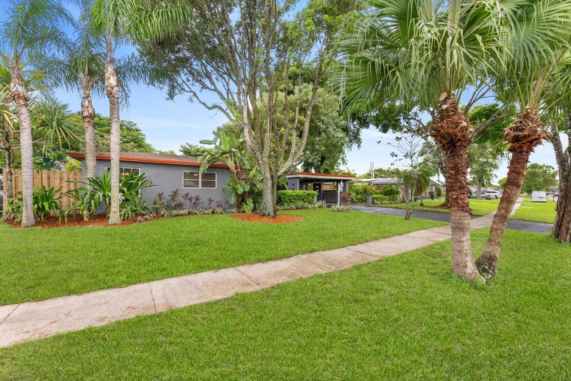 1428 E River Drive, Margate, FL 33063 Photo