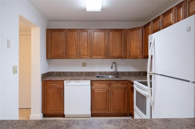 9233 SW 8th Street, Unit 222, Boca Raton, FL 33428 Photo