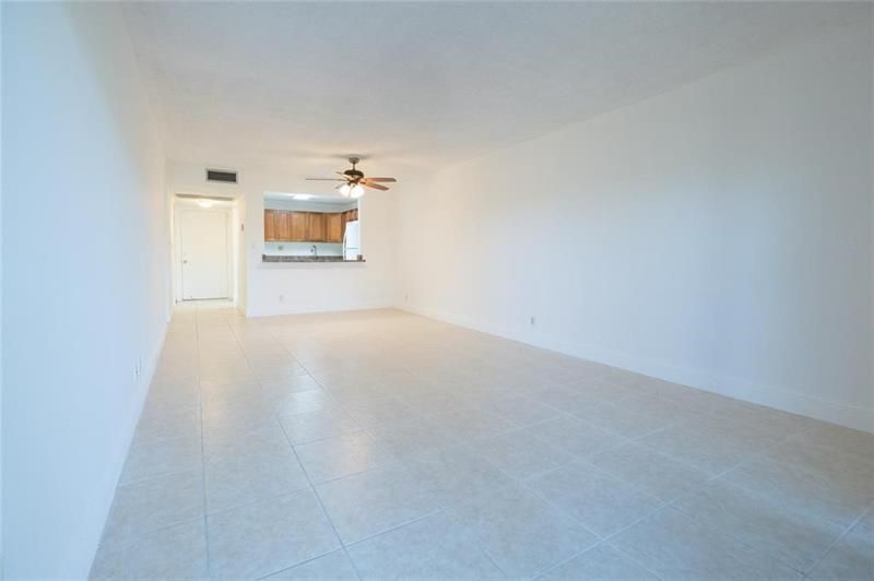 9233 SW 8th Street, Unit 222, Boca Raton, FL 33428 Photo