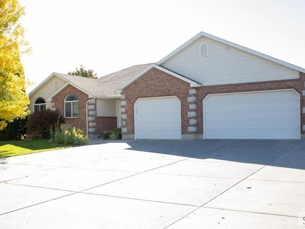 9985 N 26 E, IDAHO FALLS, ID 83401