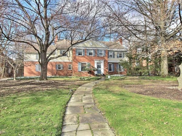 14575 Shaker Boulevard, Shaker Heights, OH 44120