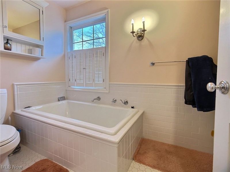 14575 Shaker Boulevard, Shaker Heights, OH 44120 Photo 16