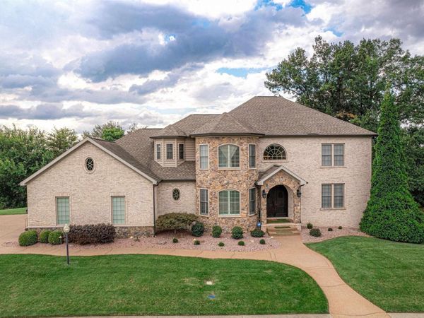 3711 Joseph Court, Newburgh, IN 47630