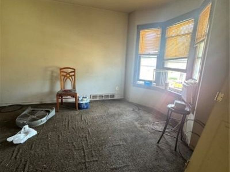 5806 Fleet Avenue, Cleveland, OH 44105 Photo 22