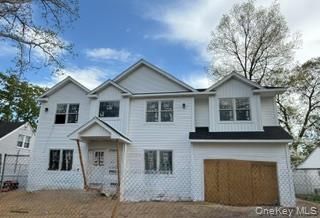 20 Boston Avenue, Massapequa, NY 11758 Main Photo