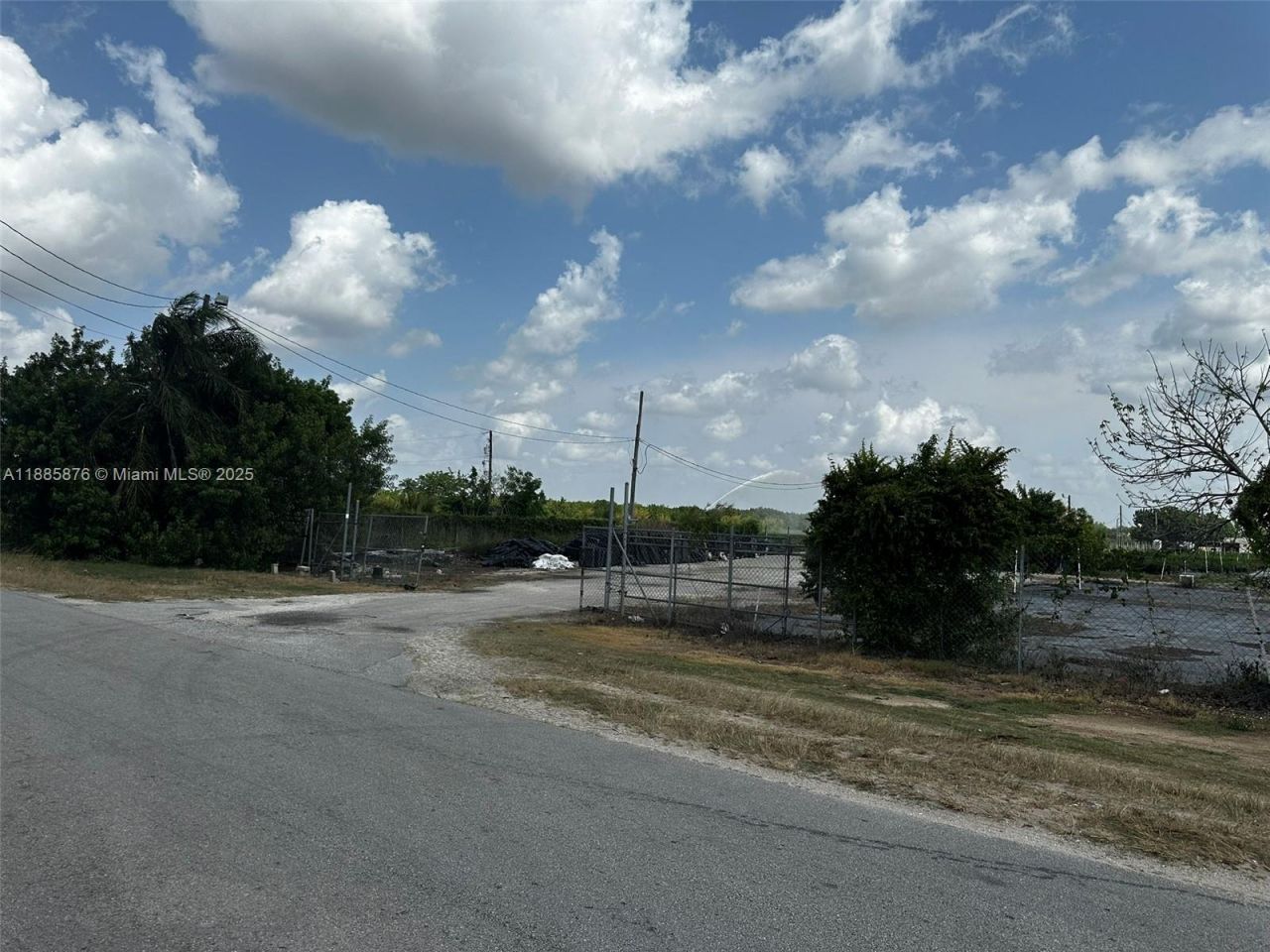 19815 SW 256 St, Homestead, FL 33031 Photo