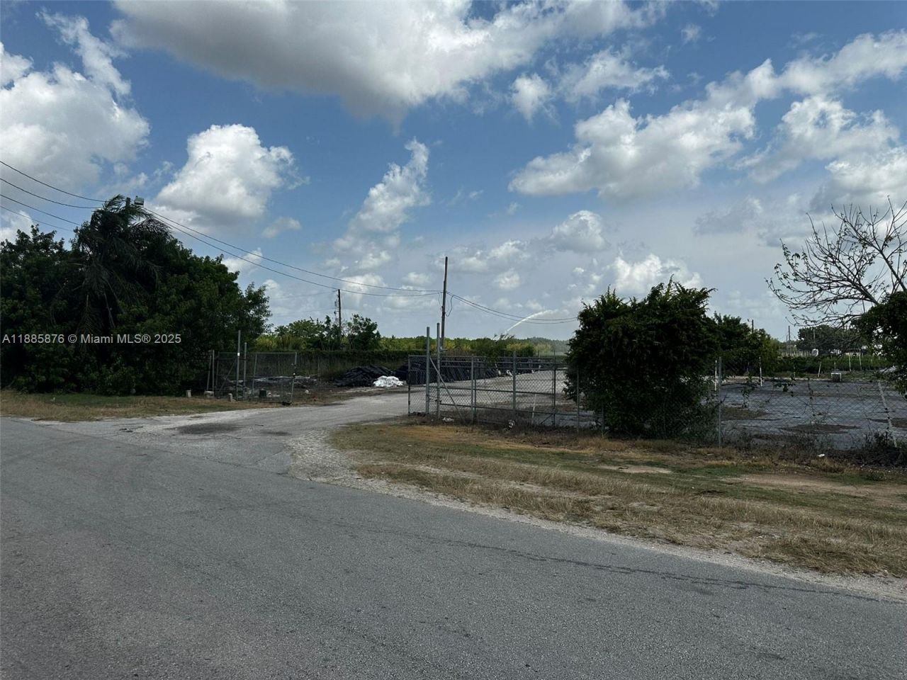 19815 SW 256 St, Homestead, FL 33031 Photo