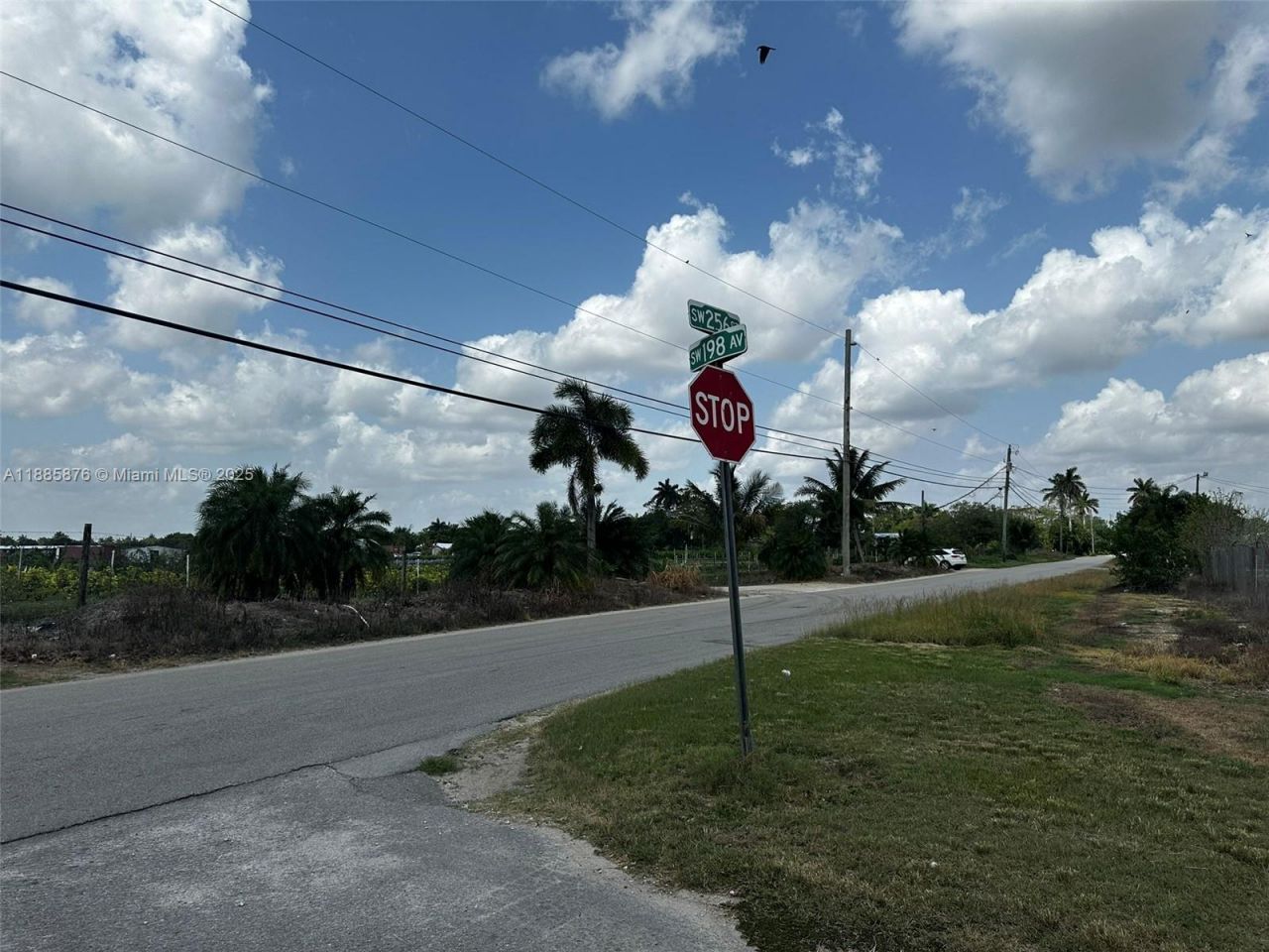 19815 SW 256 St, Homestead, FL 33031 Photo