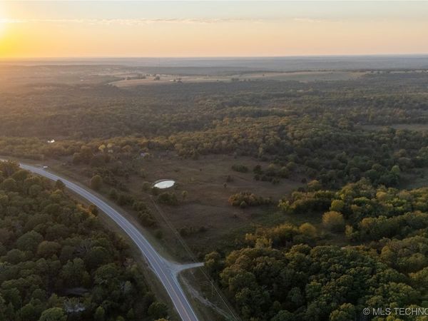 000 Highway 9, Dustin, OK 74839