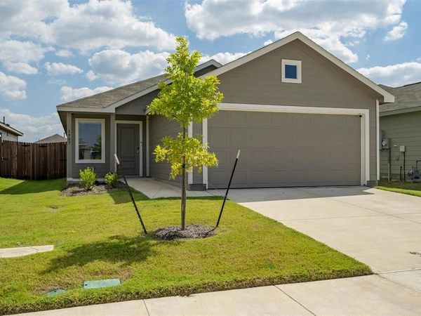 1907 Wild Orchard Lane, Crandall, TX 75114