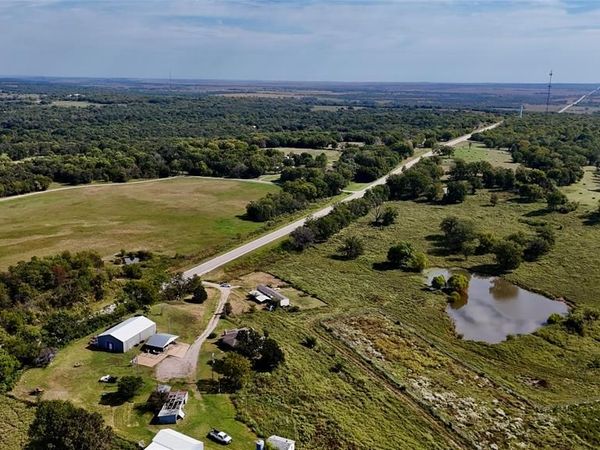 20568 SE Us Highway 60 Highway, Nowata, OK 74048