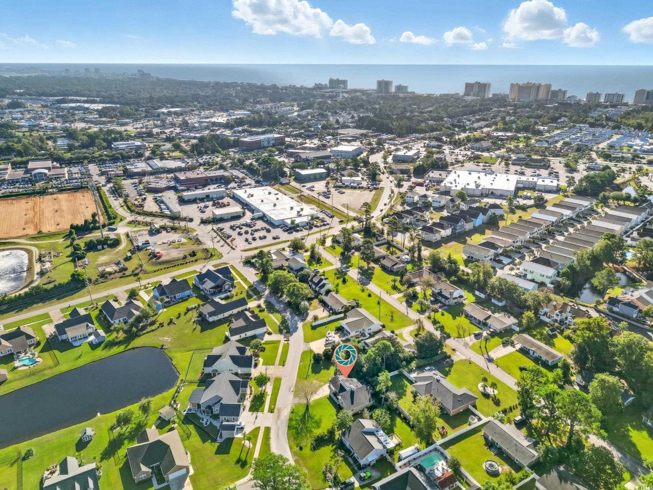 609 Bay St. Photo 36