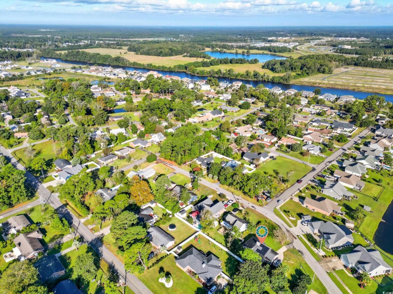 609 Bay St. Photo 39