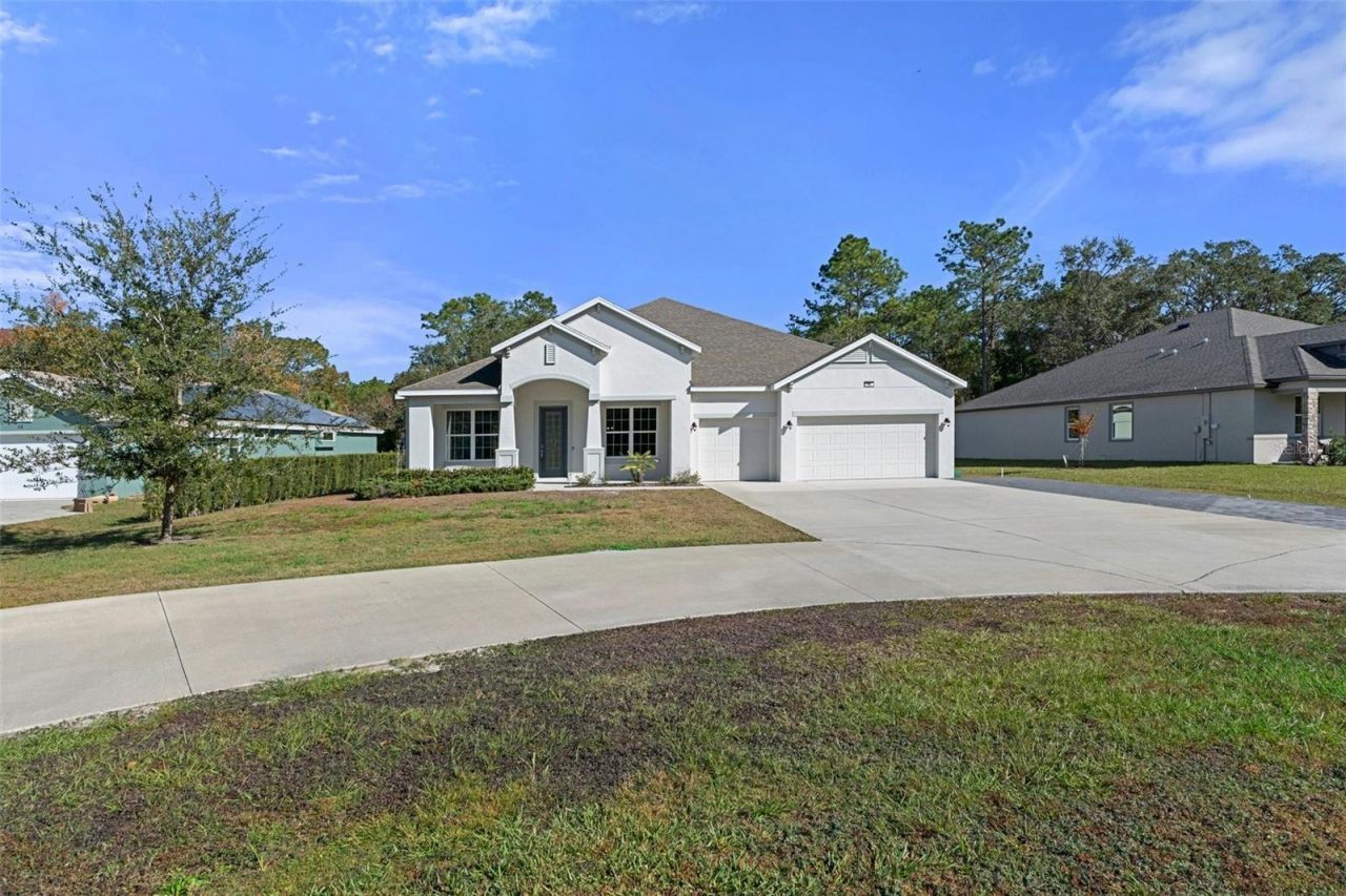 64 Cypress Boulevard, Homosassa, FL 34446 Photo