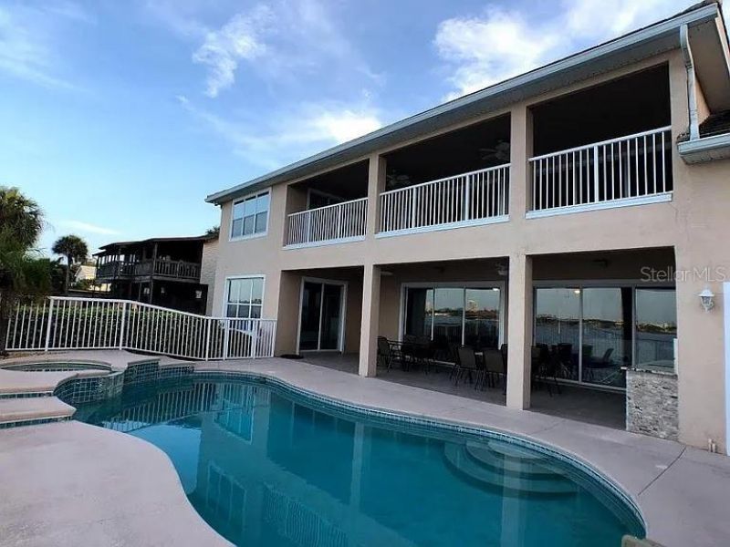 1647 Riverside Drive, Daytona Beach, FL 32117 Photo
