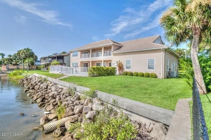 1647 Riverside Drive, Daytona Beach, FL 32117 Photo