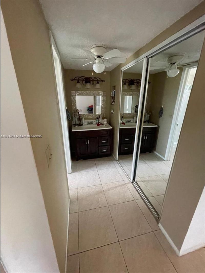 9460 Live Oak Pl, Unit 309, Davie, FL 33324 Photo