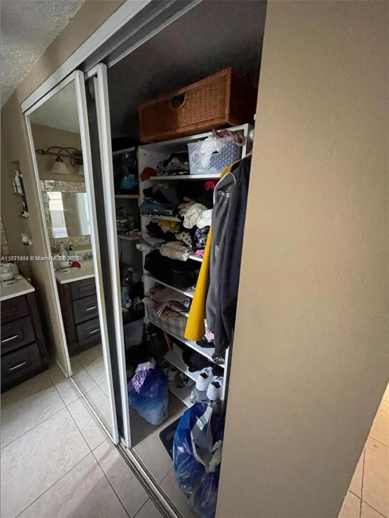 9460 Live Oak Pl, Unit 309, Davie, FL 33324 Photo