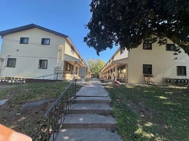 4685 Monroe Street NE, Hilltop, MN 55421