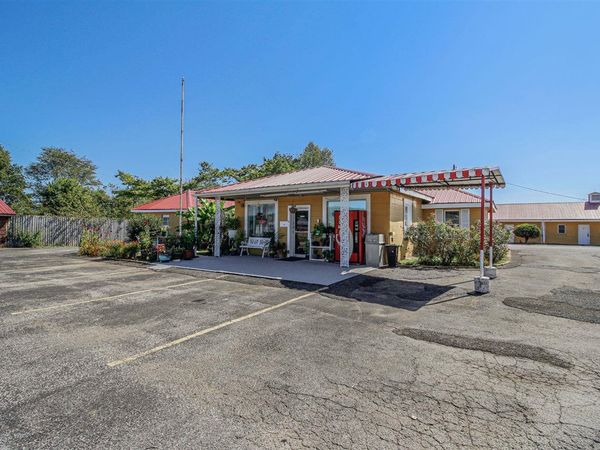 1224 N Dixie Highway, Cave City, KY 42127