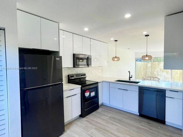 3201 NW 4th Ter, Unit 65, Pompano Beach, FL 33064