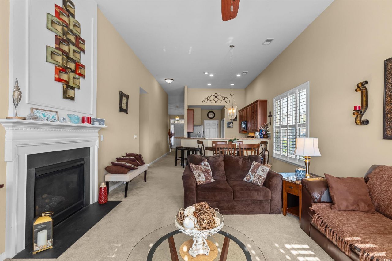 3233 Volterra Way Photo 17