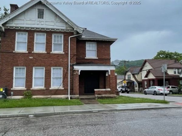 501 Thompson Street, Charleston, WV 25301