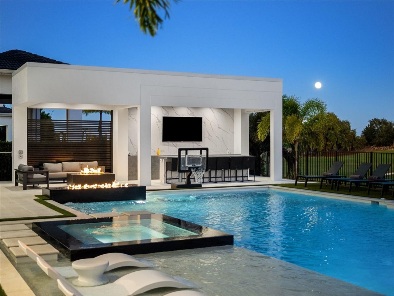 901 Golden Bear Drive, Reunion, FL 34747 Photo