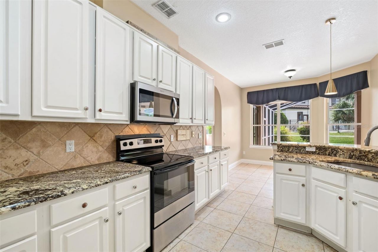 7670 Milano Drive, Orlando, FL 32835 Photo