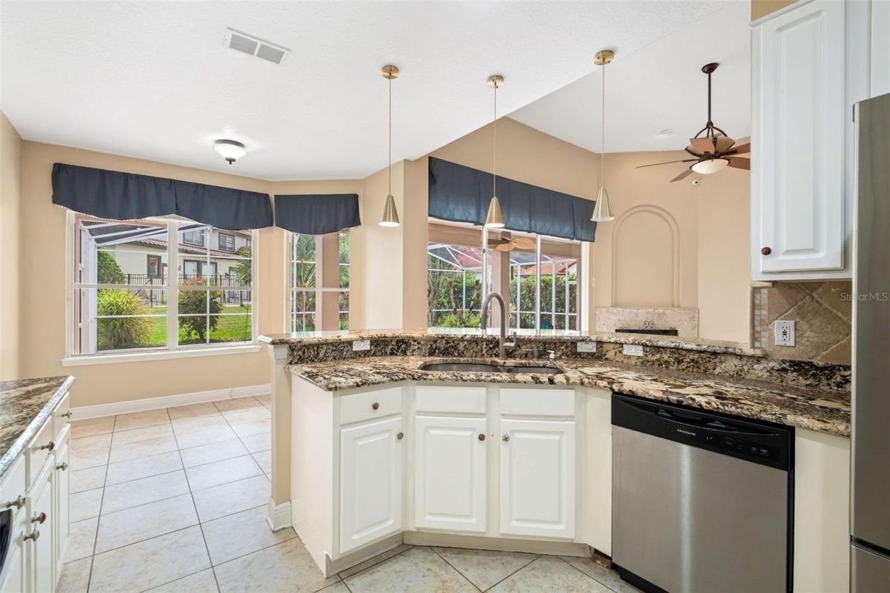 7670 Milano Drive, Orlando, FL 32835 Photo