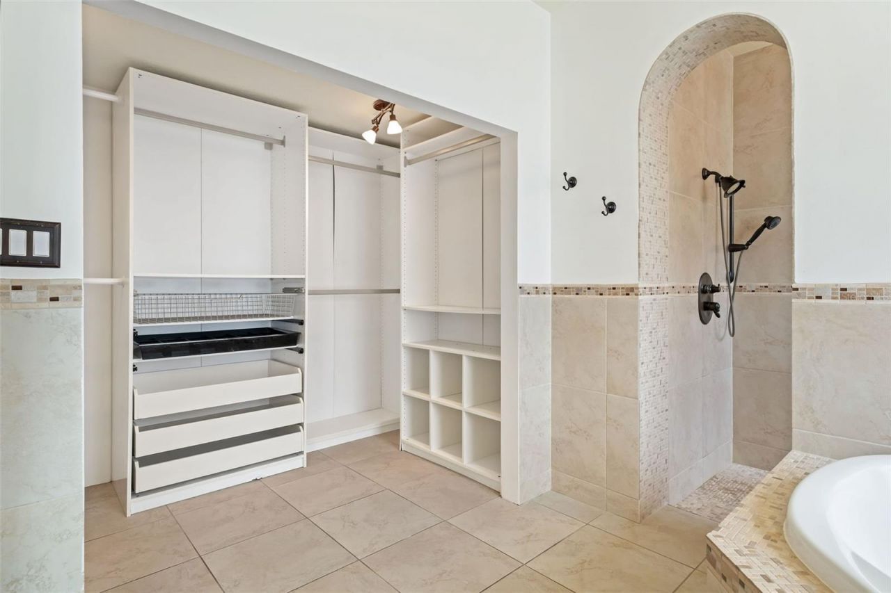 7670 Milano Drive, Orlando, FL 32835 Photo