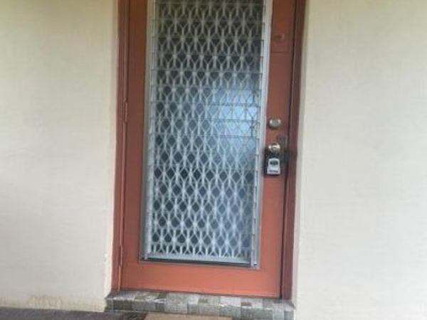 2700 Sunrise Lakes Drive W, Unit 301, Sunrise, FL 33322