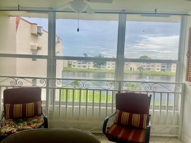 2700 Sunrise Lakes Drive W, Unit 301, Sunrise, FL 33322 Photo