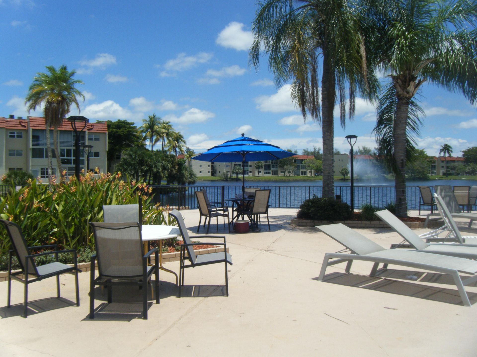 2700 Sunrise Lakes Drive W, Unit 301, Sunrise, FL 33322 Photo