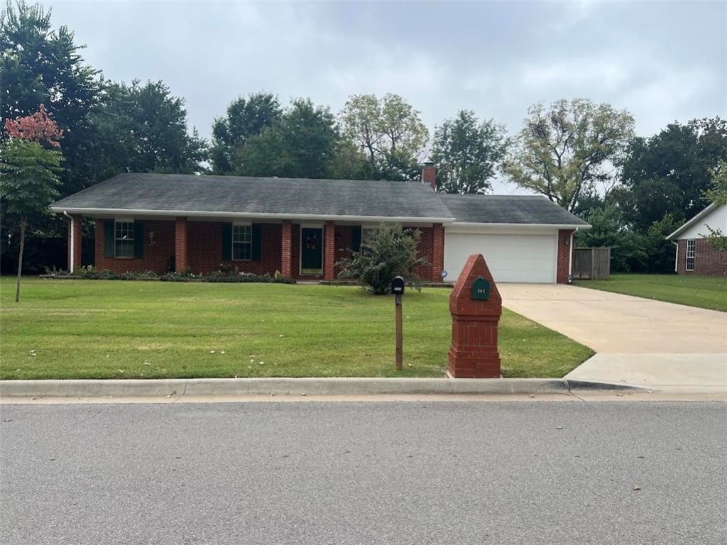 201 Countryside Drive, Farmington, AR 72730 Main Photo